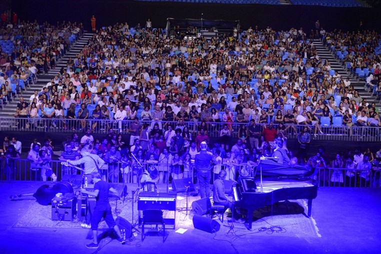 David gray at Beiteddine Festival